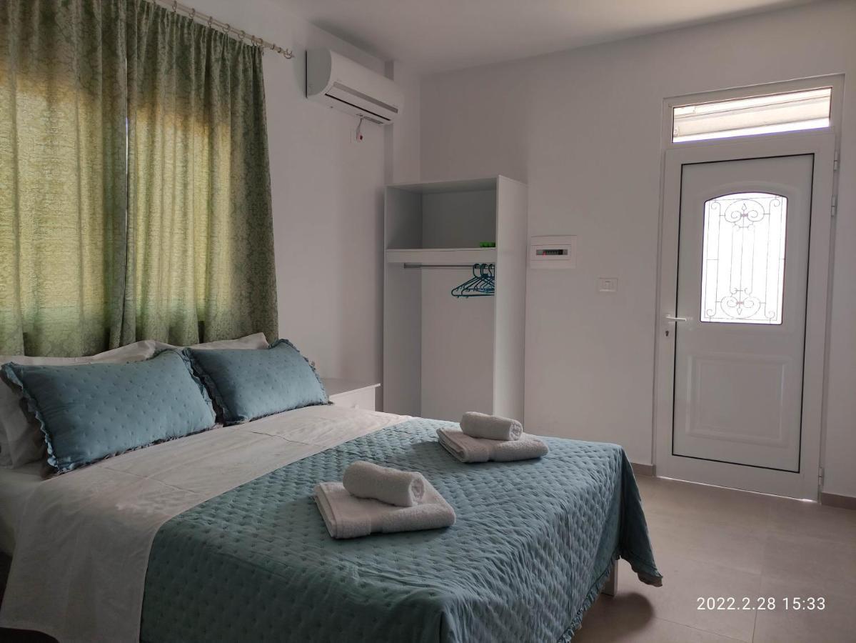 Ionia Apartments Sarande Exterior photo
