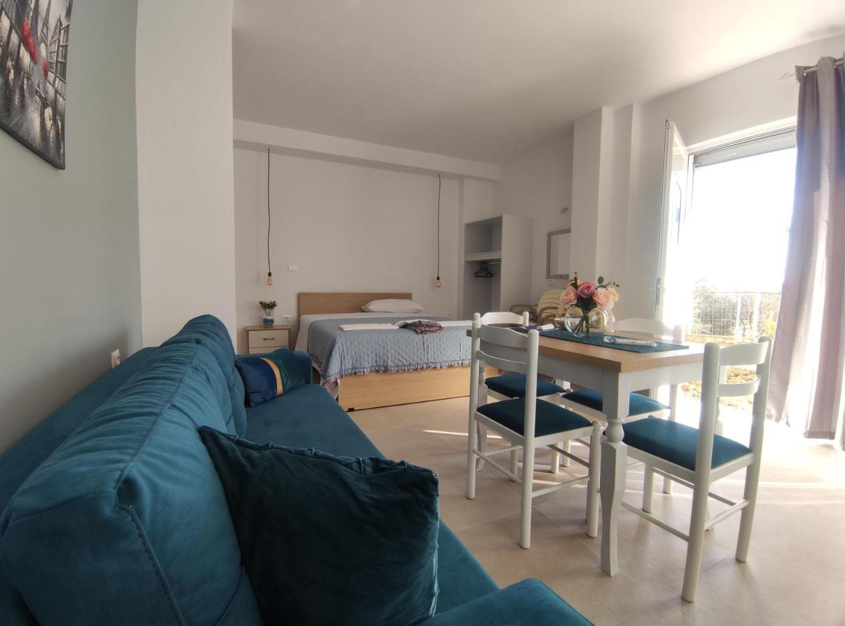 Ionia Apartments Sarande Exterior photo
